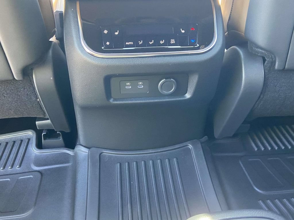 New 2026 Nissan Armada Platinum Reserve AWD/4WD image 13