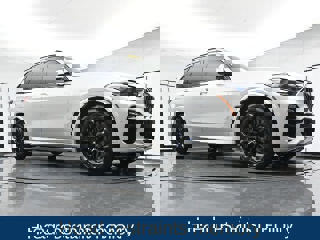 Used 2019 BMW X5 xDrive50i w/ M Sport Package image 27