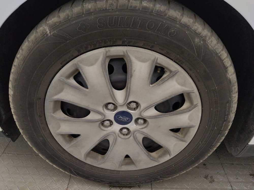 Used 2014 Ford Fusion S FWD image 31