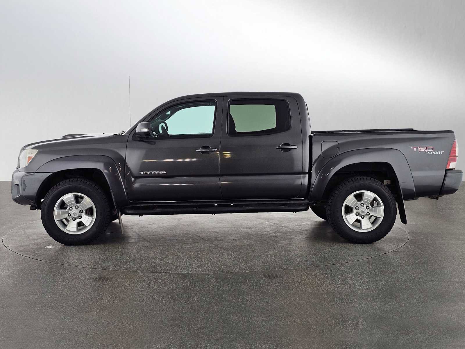 Used 2013 Toyota Tacoma 4x4 Double Cab w/ TRD Sport Pkg image 6