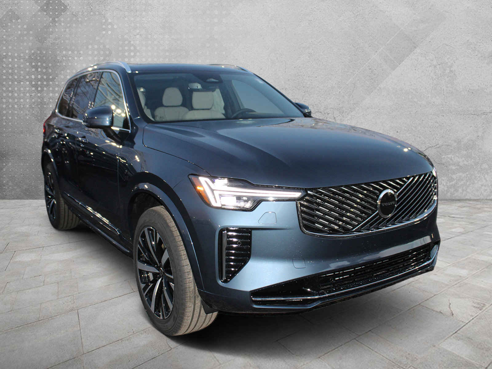 New 2026 Volvo XC90 B5 Core