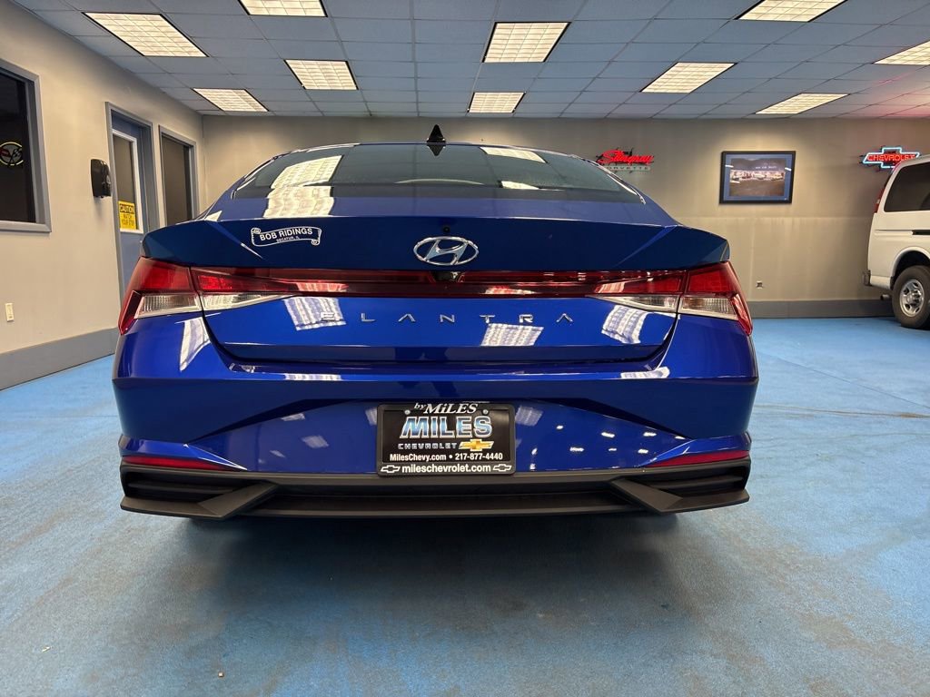 Used 2023 Hyundai Elantra SEL image 7