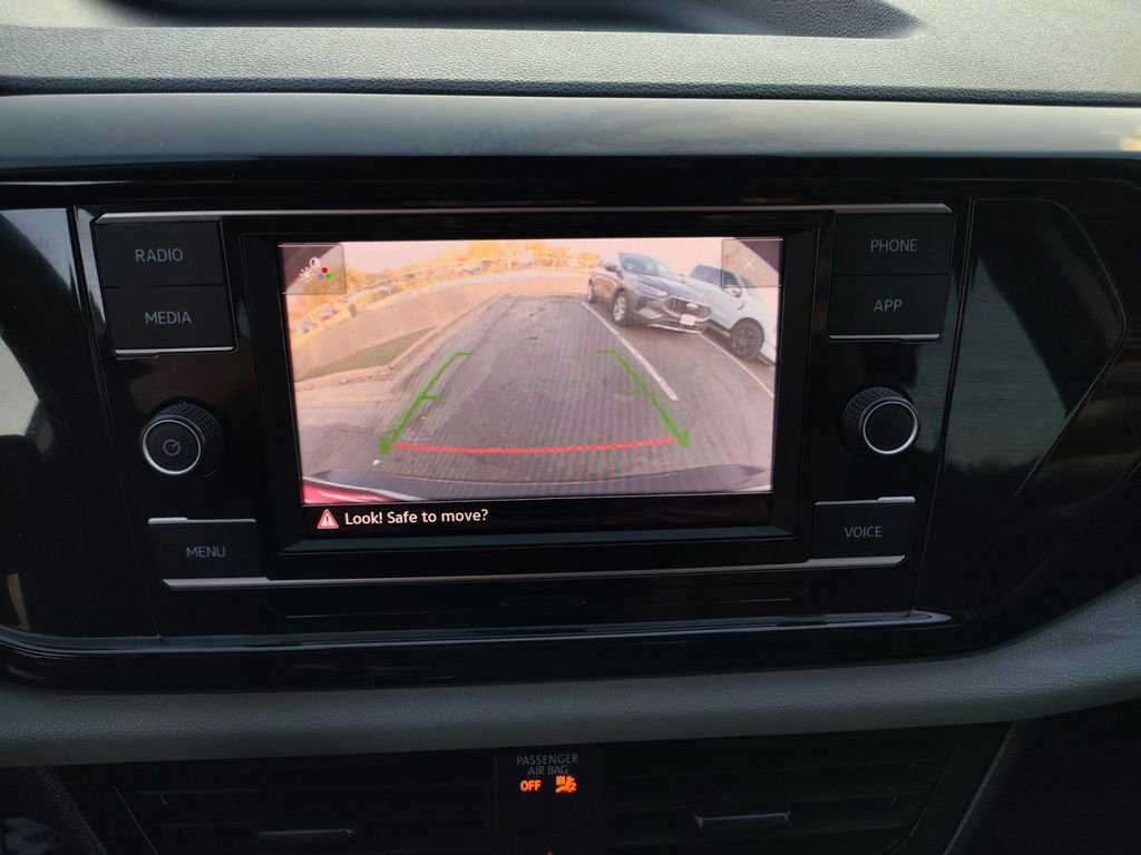 Used 2024 Volkswagen Taos S image 8