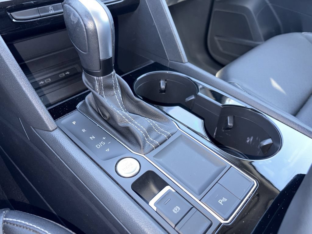 Certified 2023 Volkswagen Atlas SE FWD image 7