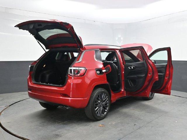 Used 2022 Jeep Compass Limited AWD/4WD image 57