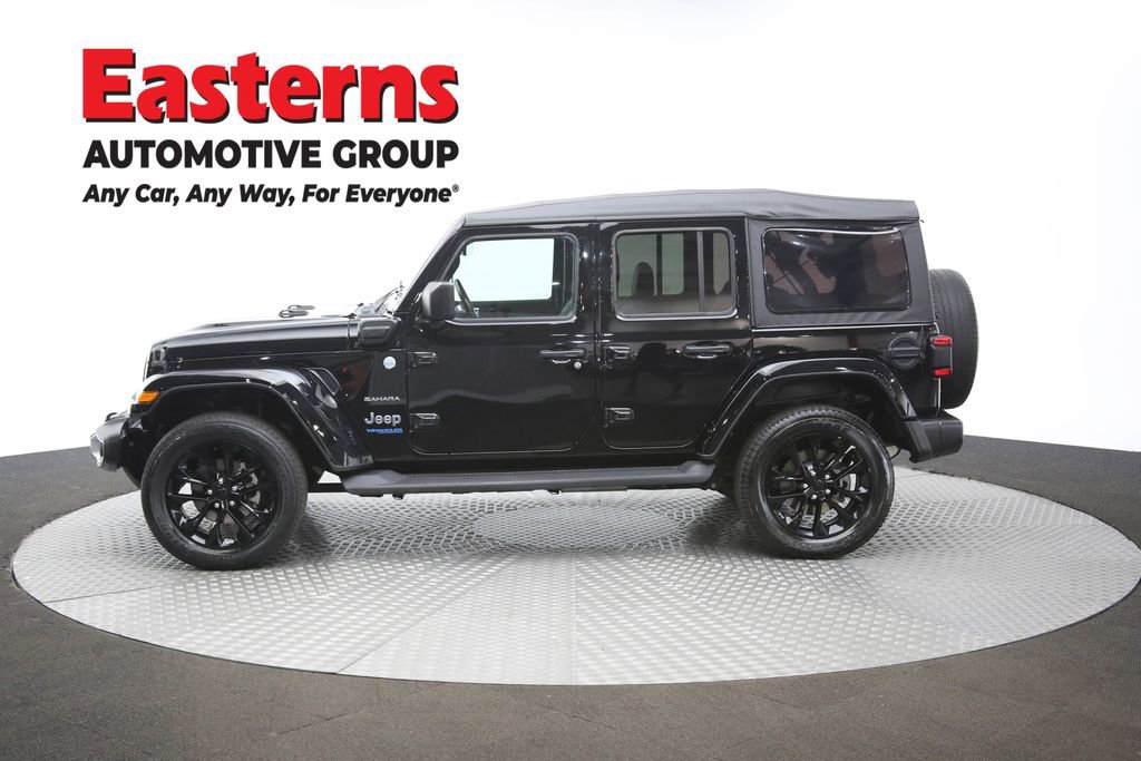 Used 2021 Jeep Wrangler Unlimited Sahara w/ Cold Weather Group AWD/4WD image 60