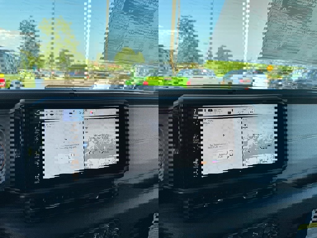 New 2025 Jeep Gladiator Sport image 24