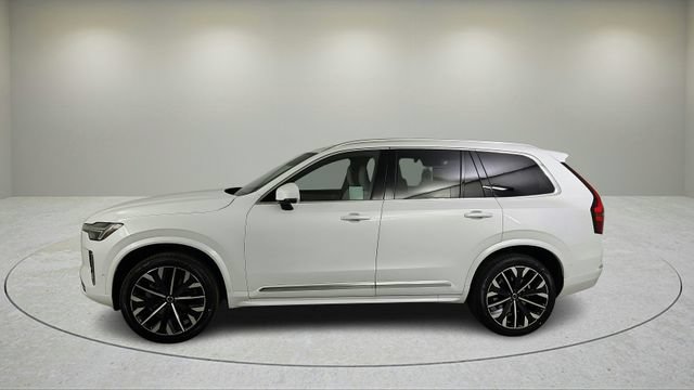 Used 2026 Volvo XC90 B6 Plus w/ Protection Package AWD/4WD image 7