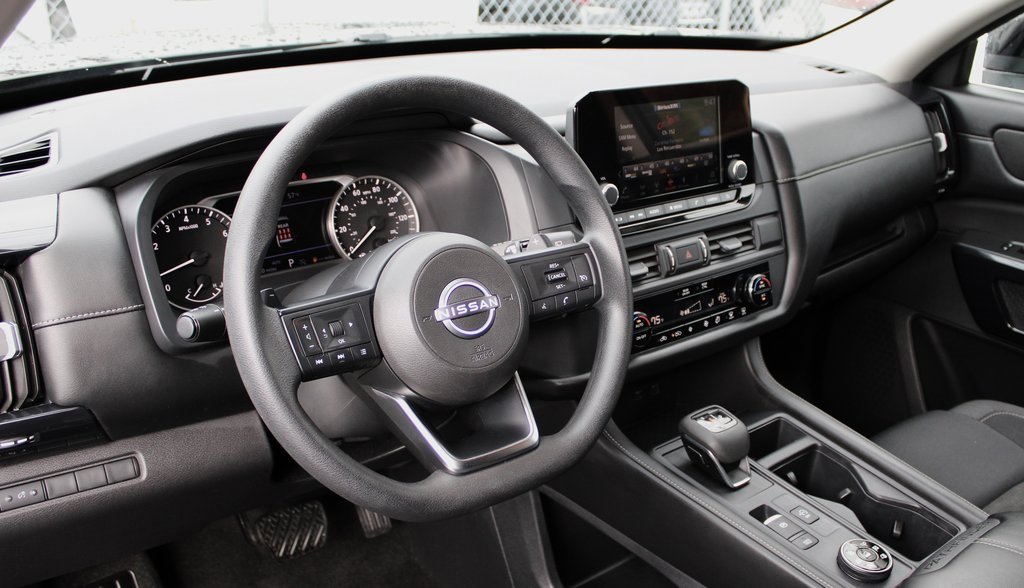 Certified 2024 Nissan Pathfinder S image 24