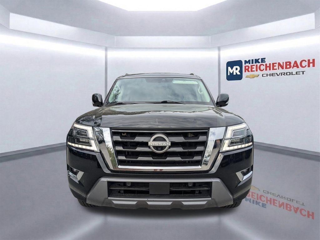 Used 2024 Nissan Armada SL w/ Captain's Chairs Package image 9