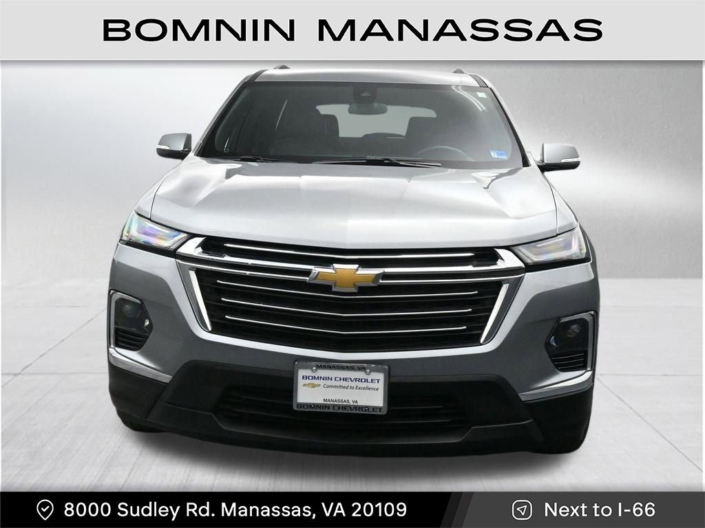Used 2023 Chevrolet Traverse LT image 8