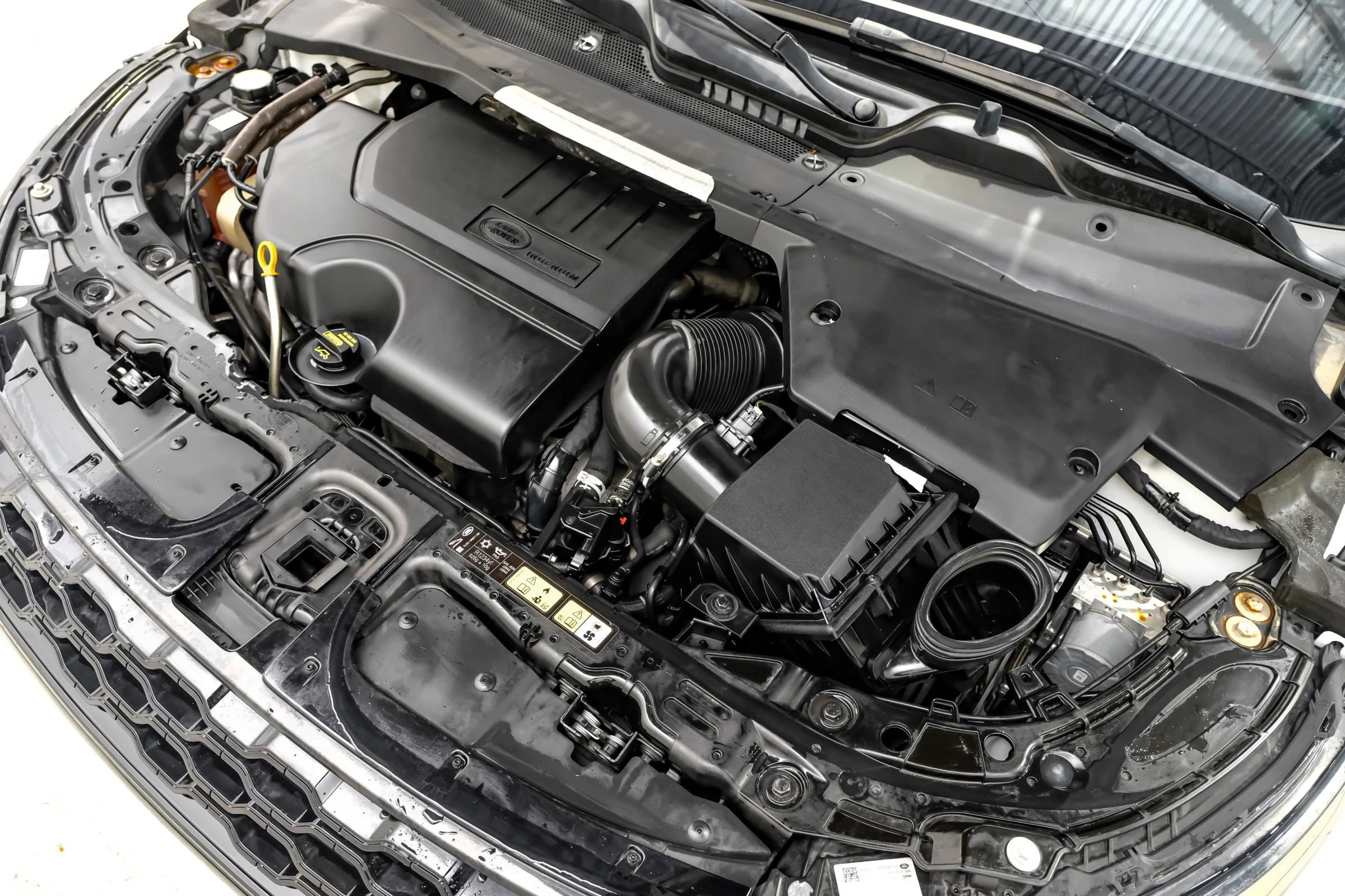 Used 2020 Land Rover Range Rover Evoque R-Dynamic SE image 61