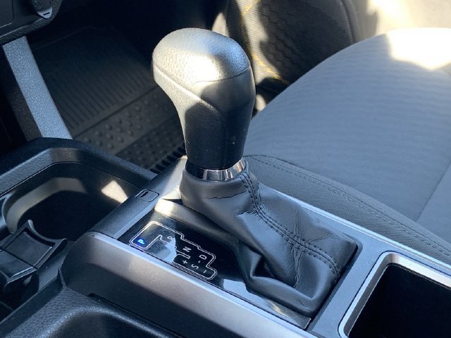 Used 2023 Toyota Tacoma SR5 w/ Technology Package AWD/4WD image 26