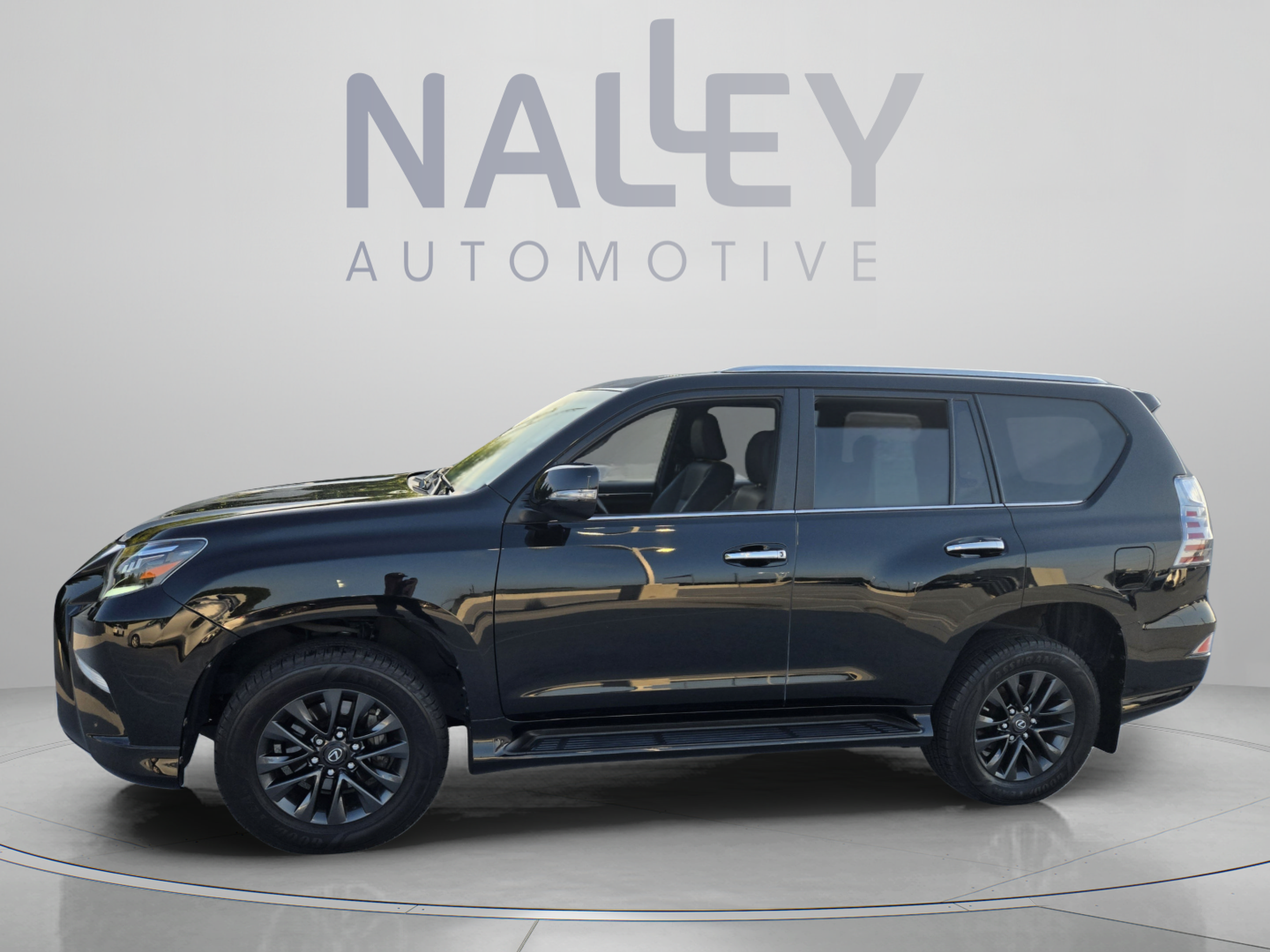Certified 2022 Lexus GX 460 Premium w/ Premium Package AWD/4WD image 2