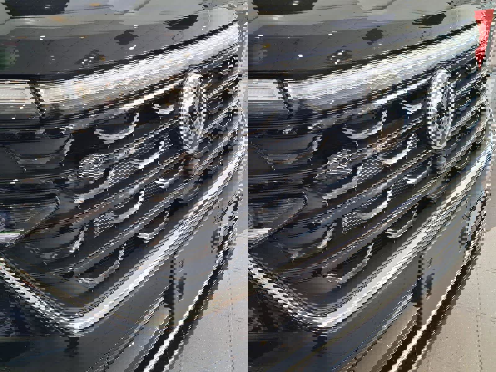 New 2026 Volkswagen Atlas Cross Sport SEL Premium R-Line image 5