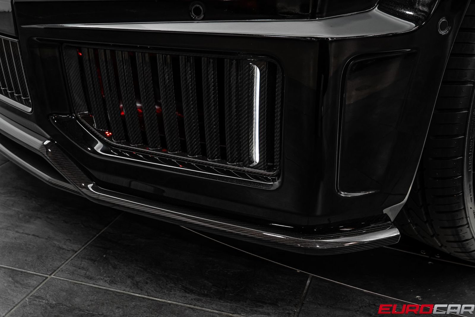 Used 2025 Rolls-Royce Cullinan Black Badge AWD/4WD image 19