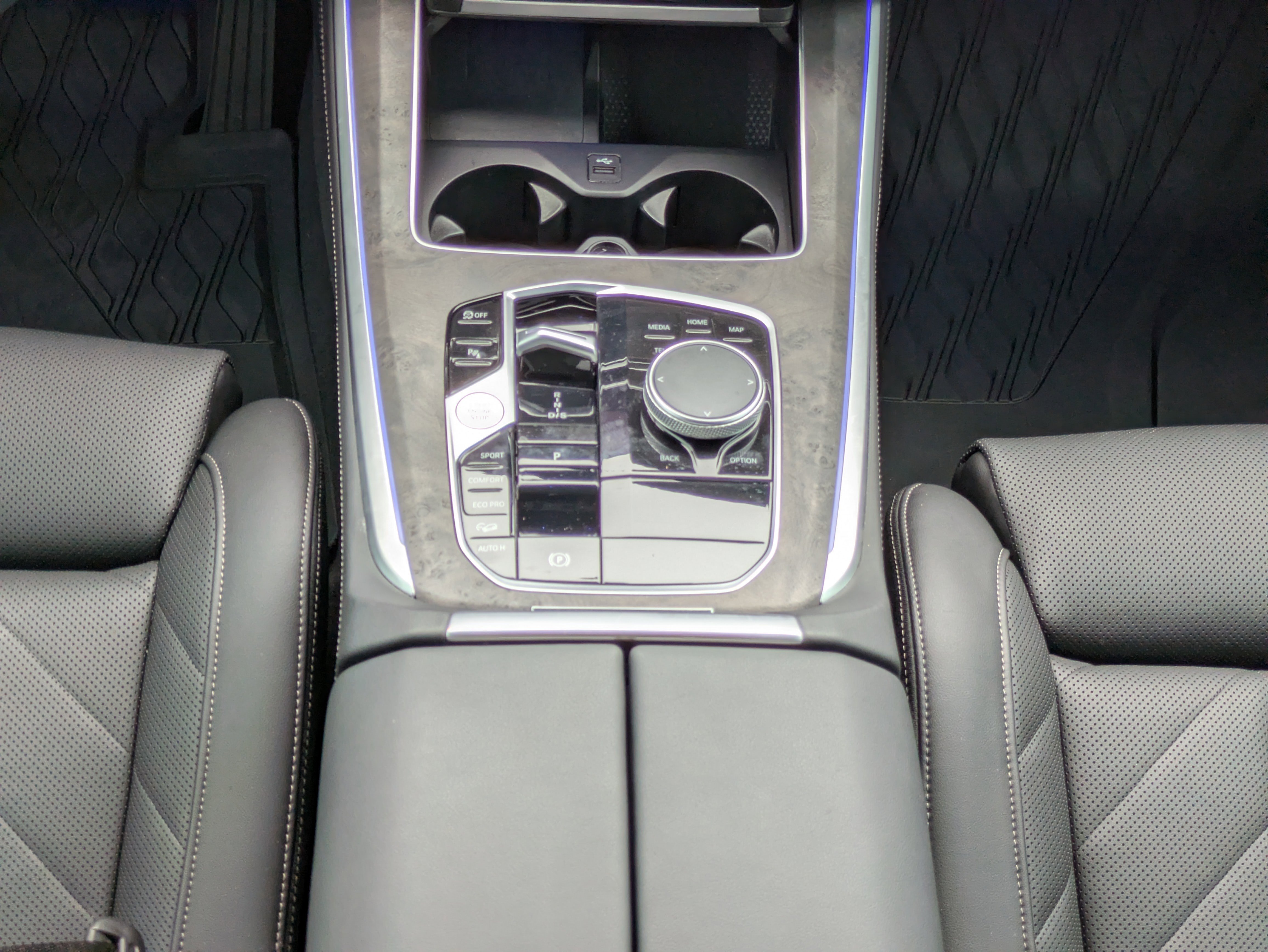 Used 2024 BMW X5 xDrive40i w/ Premium Package image 6