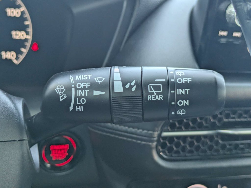 Used 2023 Honda HR-V EX-L image 30
