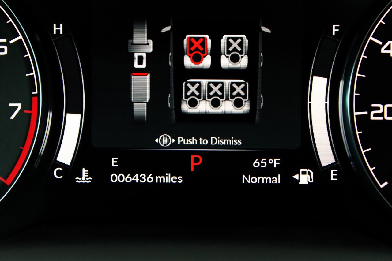 Used 2025 Acura RDX SH-AWD image 16