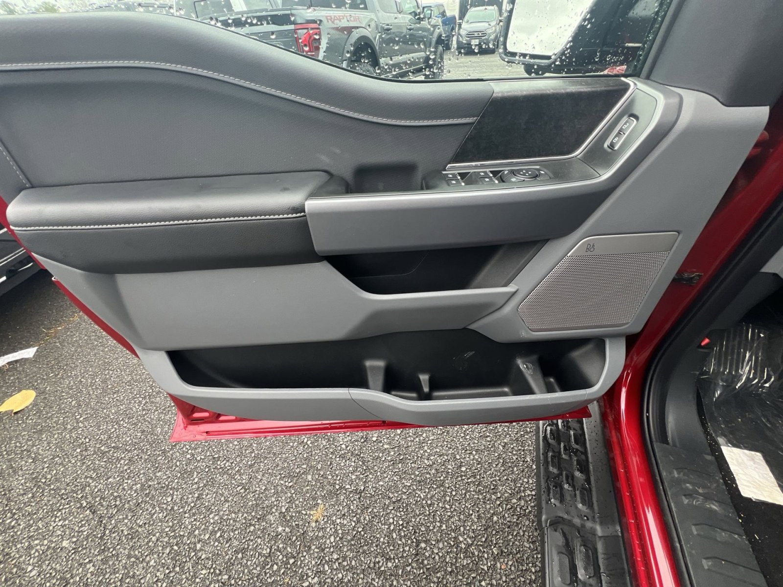 New 2025 Ford F150 Lightning Flash image 15