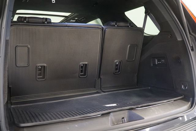 Used 2023 Cadillac Escalade Sport Platinum w/ LPO, ONYX Package AWD/4WD image 15
