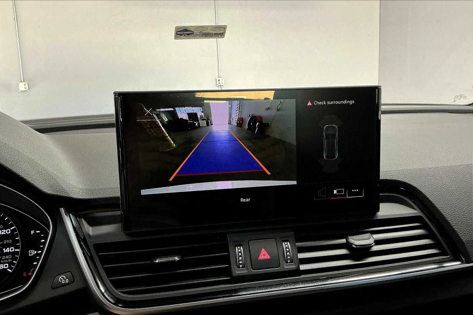 Used 2025 Audi Q5 2.0T Premium image 23