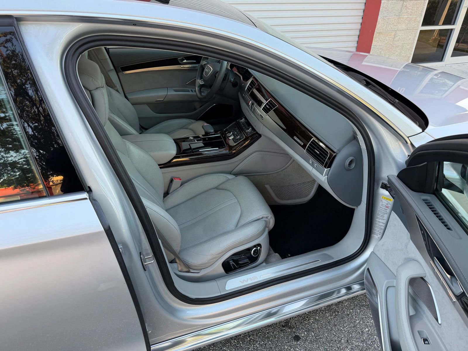 Used 2012 Audi A8 L W12 AWD/4WD image 26