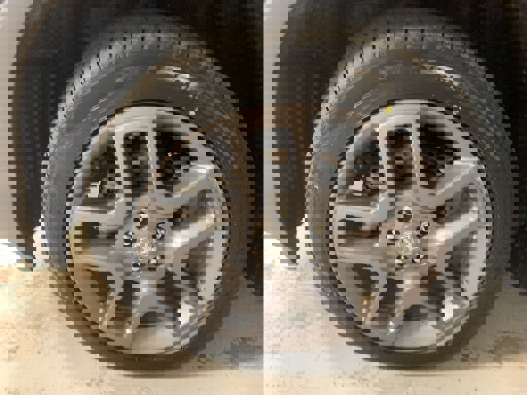 Used 2023 Honda Passport EX-L image 11