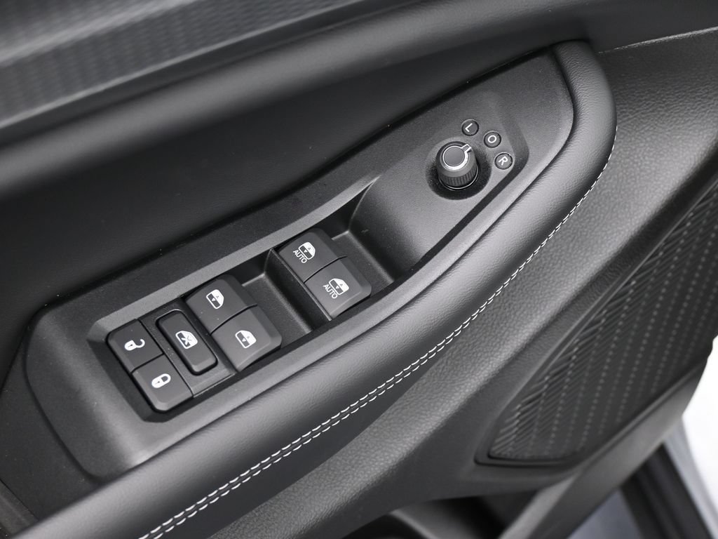 New 2026 Jeep Grand Cherokee Laredo X RWD image 17