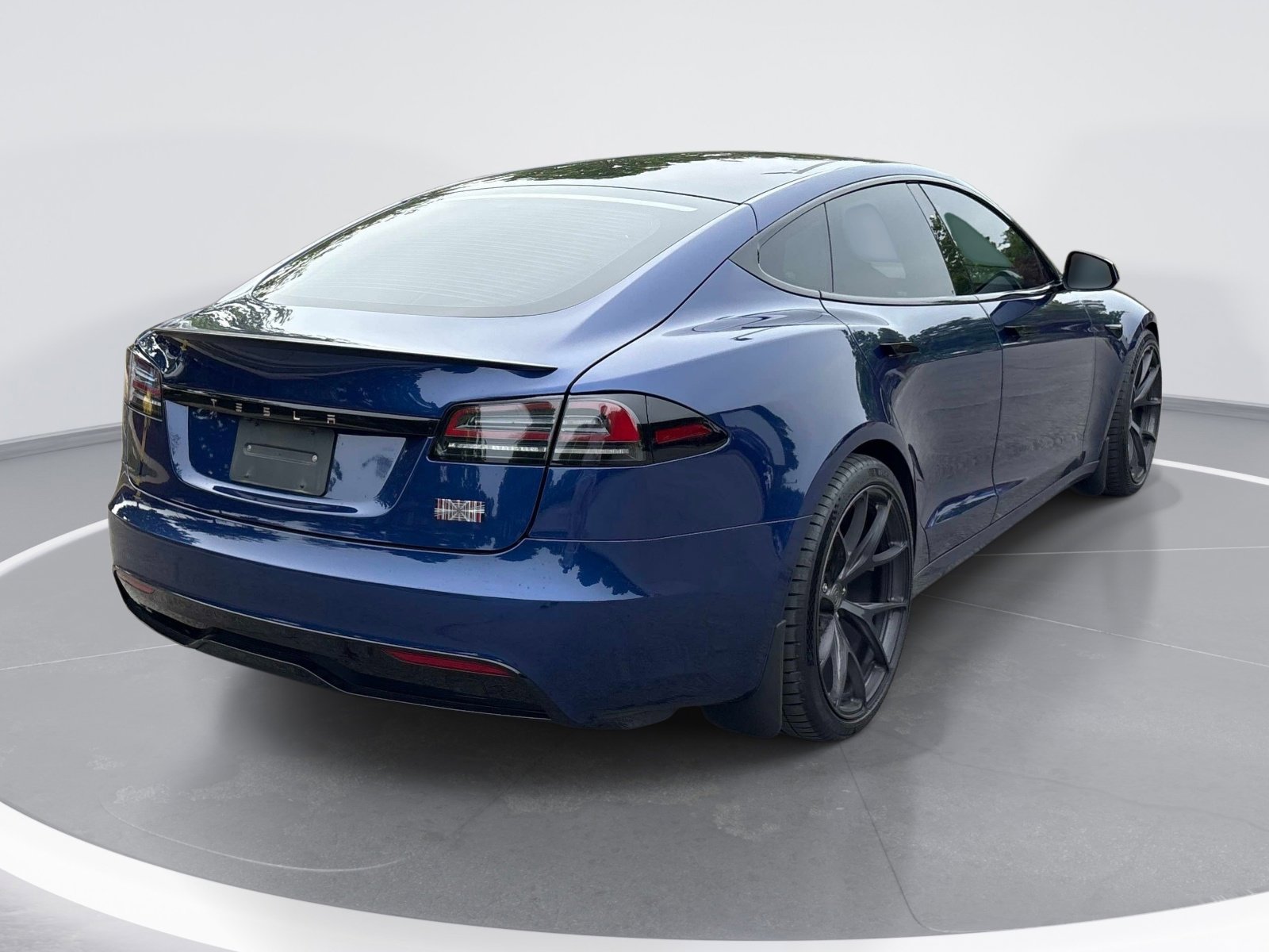 Used 2024 Tesla Model S Plaid AWD/4WD image 6