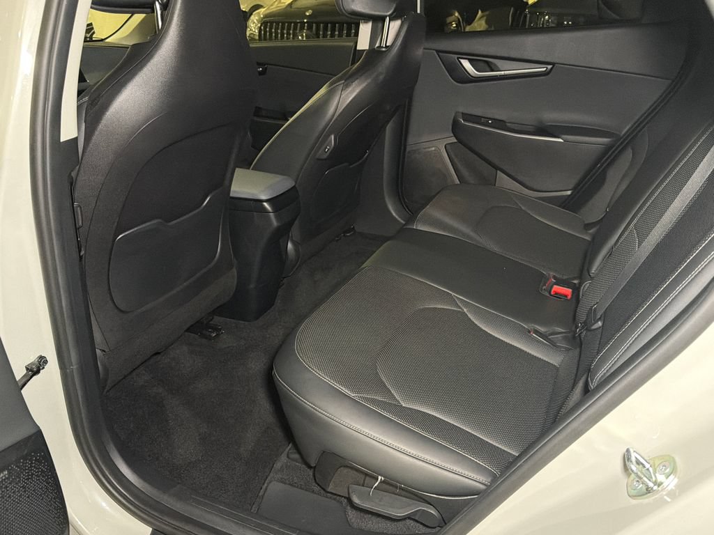 Certified 2024 Kia EV6 Wind w/ Wind Technology Package AWD/4WD image 18