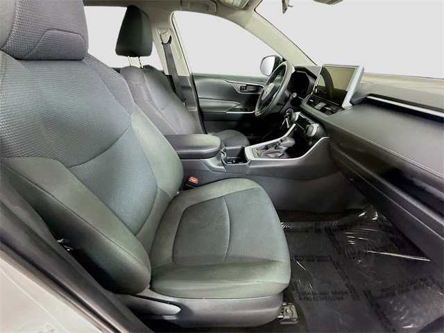 Certified 2025 Toyota RAV4 LE image 26