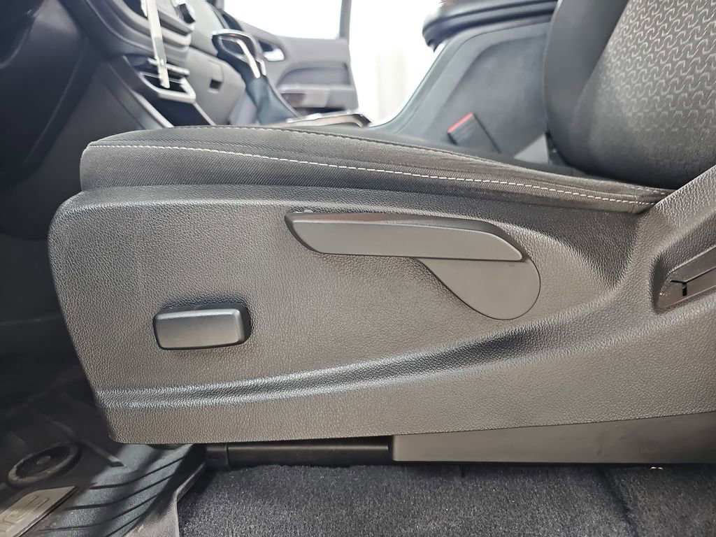 Certified 2022 GMC Canyon Elevation w/ Trailering Package image 34