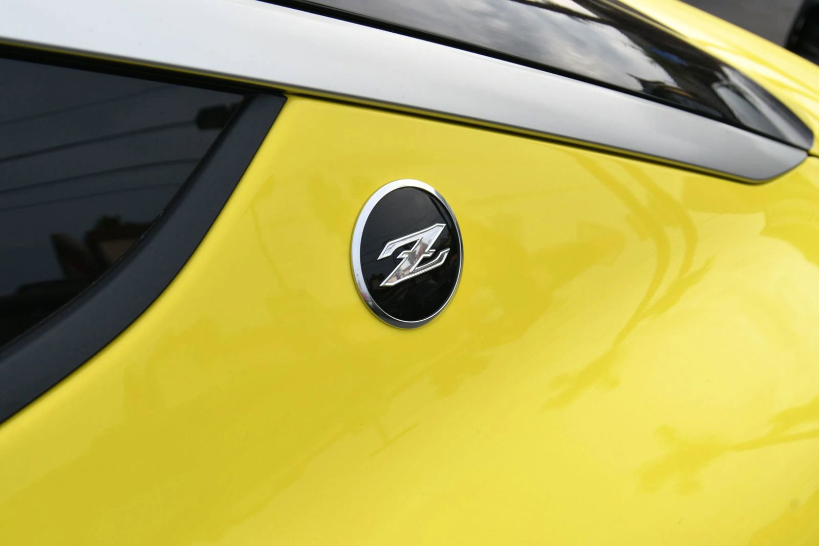 Used 2023 Nissan Z w/ Floor Mat Package (L93) RWD image 13