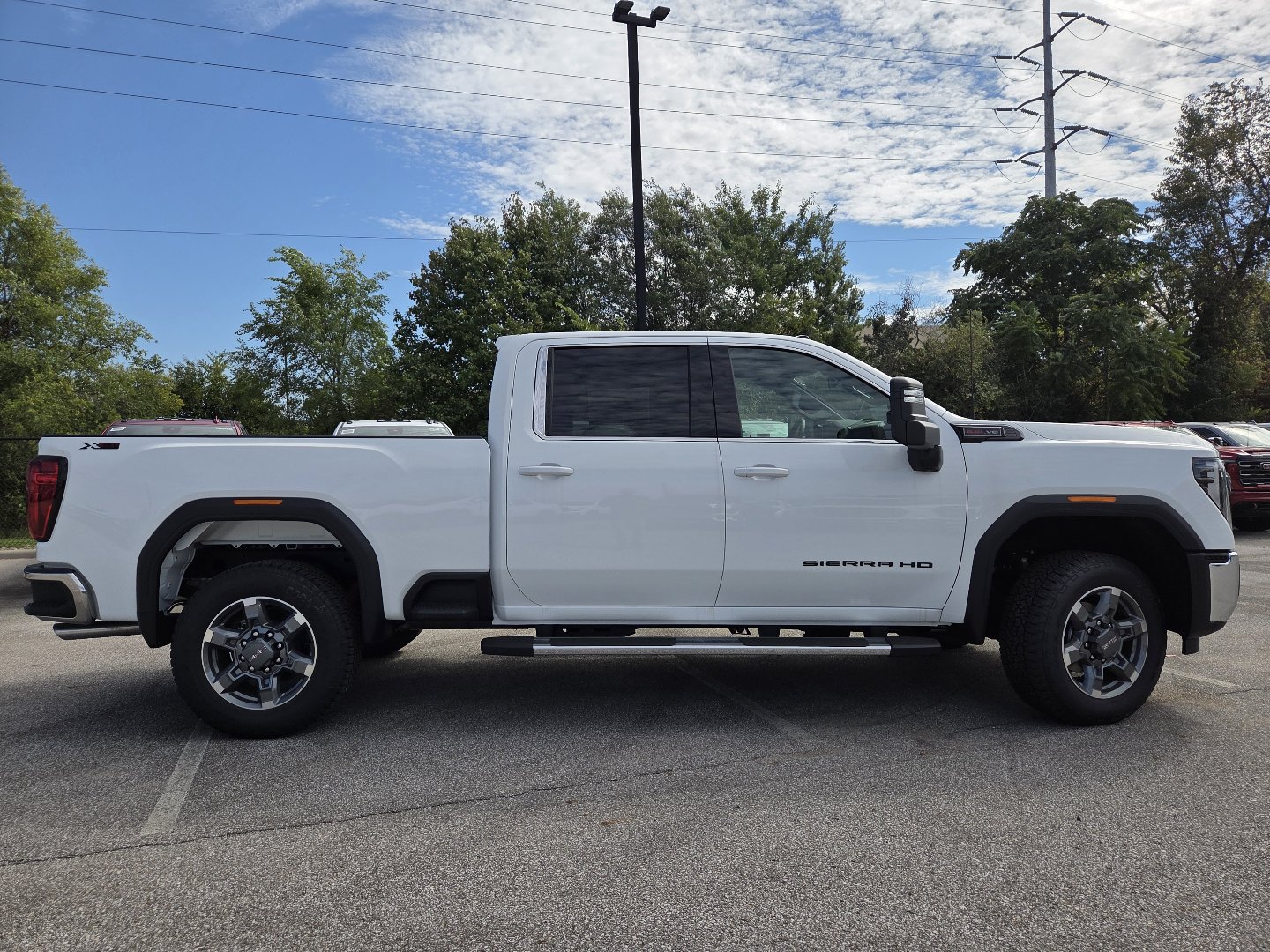 New 2026 GMC Sierra 2500 SLE w/ SLE Value Package; AWD/4WD image 20