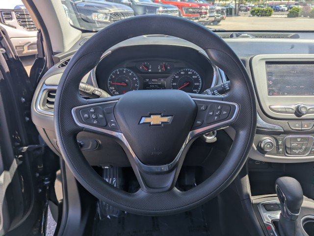 Used 2022 Chevrolet Equinox LS AWD/4WD image 13
