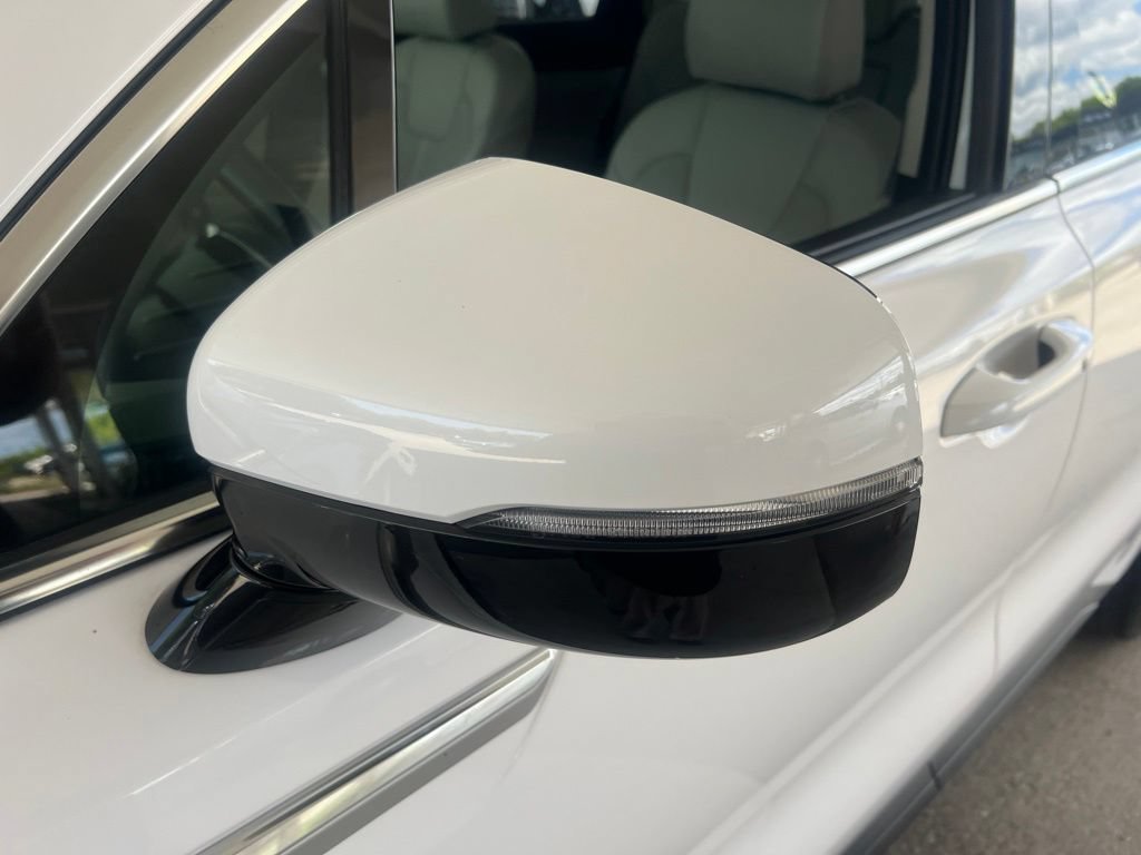 Certified 2024 Kia Sorento S w/ Panoramic Sunroof Package FWD image 30