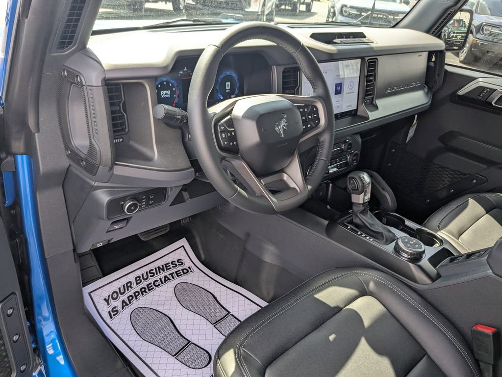 New 2025 Ford Bronco Big Bend w/ Black Diamond Package AWD/4WD image 16