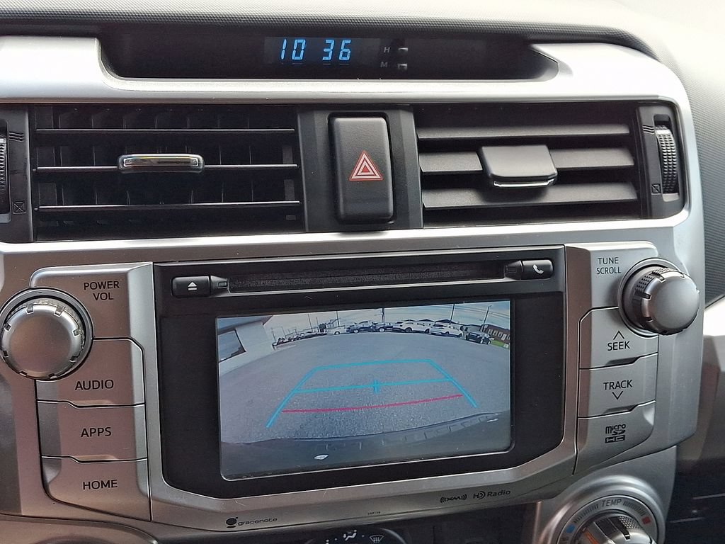 Used 2018 Toyota 4Runner SR5 AWD/4WD image 23