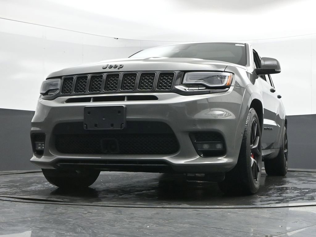 Used 2019 Jeep Grand Cherokee SRT image 47