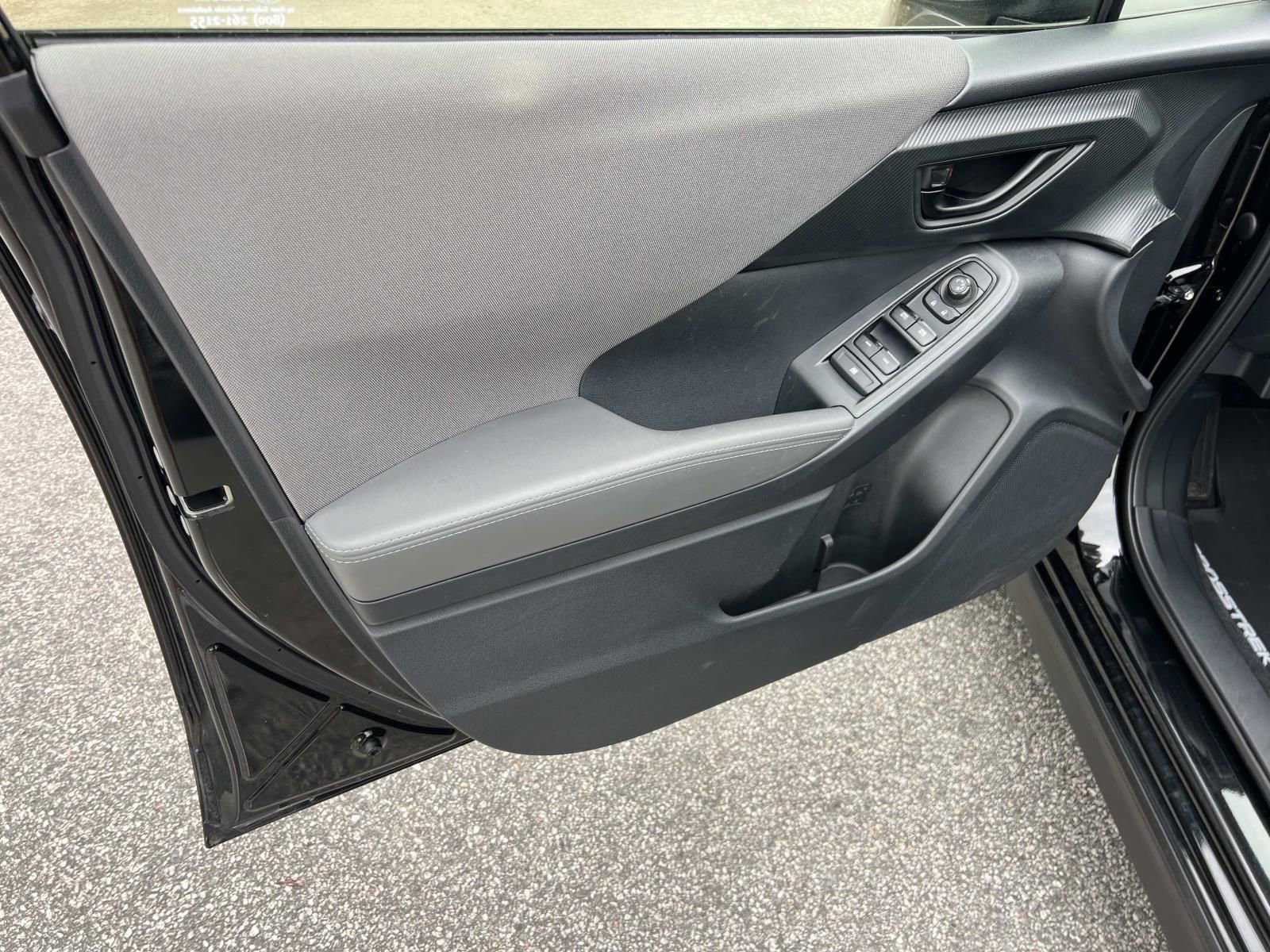 Certified 2024 Subaru Crosstrek 2.0i Premium AWD/4WD image 10