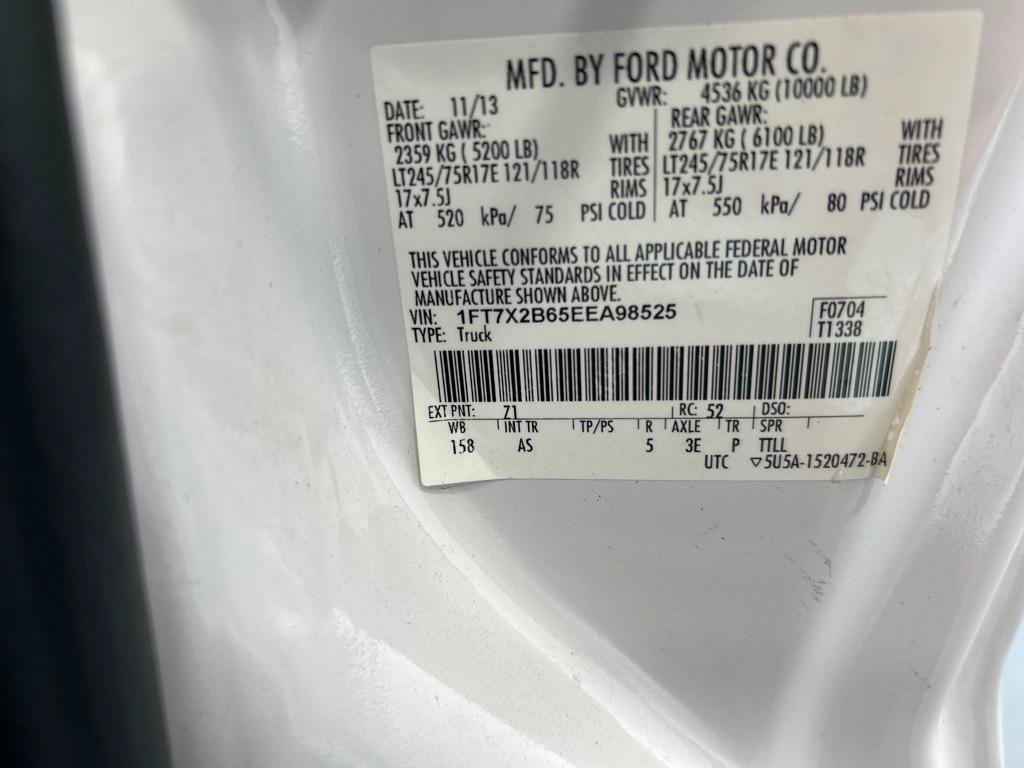 Used 2014 Ford F250 XL w/ Power Equipment Group AWD/4WD image 18