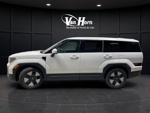 Used 2026 Hyundai Santa Fe SE AWD/4WD image 4