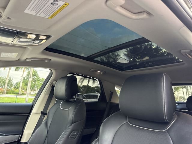 Used 2022 Genesis GV70 2.5T w/ Advanced Package image 22