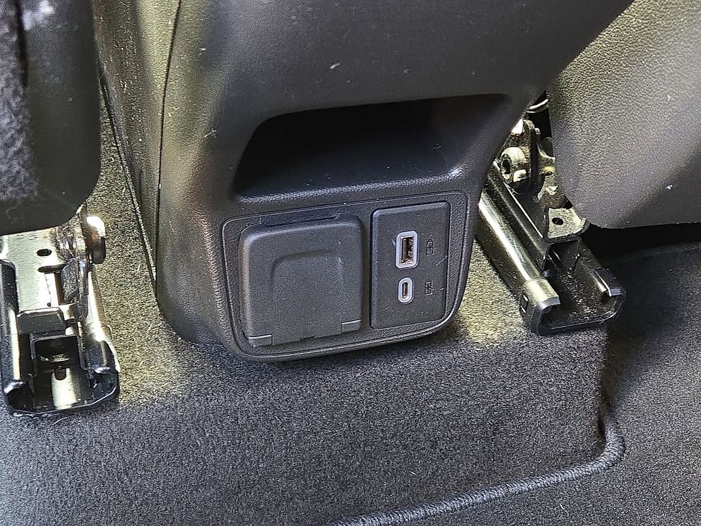 Used 2022 Chevrolet TrailBlazer LT w/ Convenience Package image 16