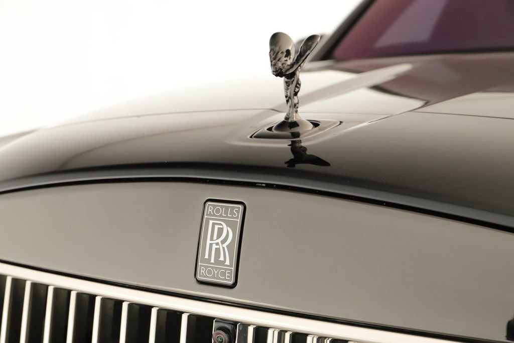 Used 2025 Rolls-Royce Cullinan Black Badge image 44
