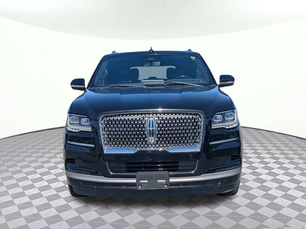 Used 2022 Lincoln Navigator Reserve image 8