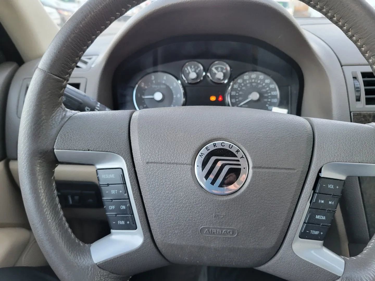 Used 2006 Mercury Milan Premier image 27