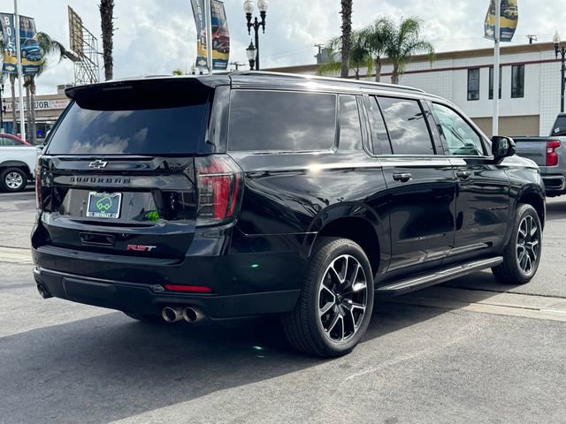 Certified 2025 Chevrolet Suburban RST image 4