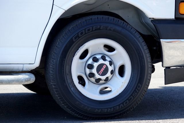 Used 2017 GMC Savana 2500 2500 image 19